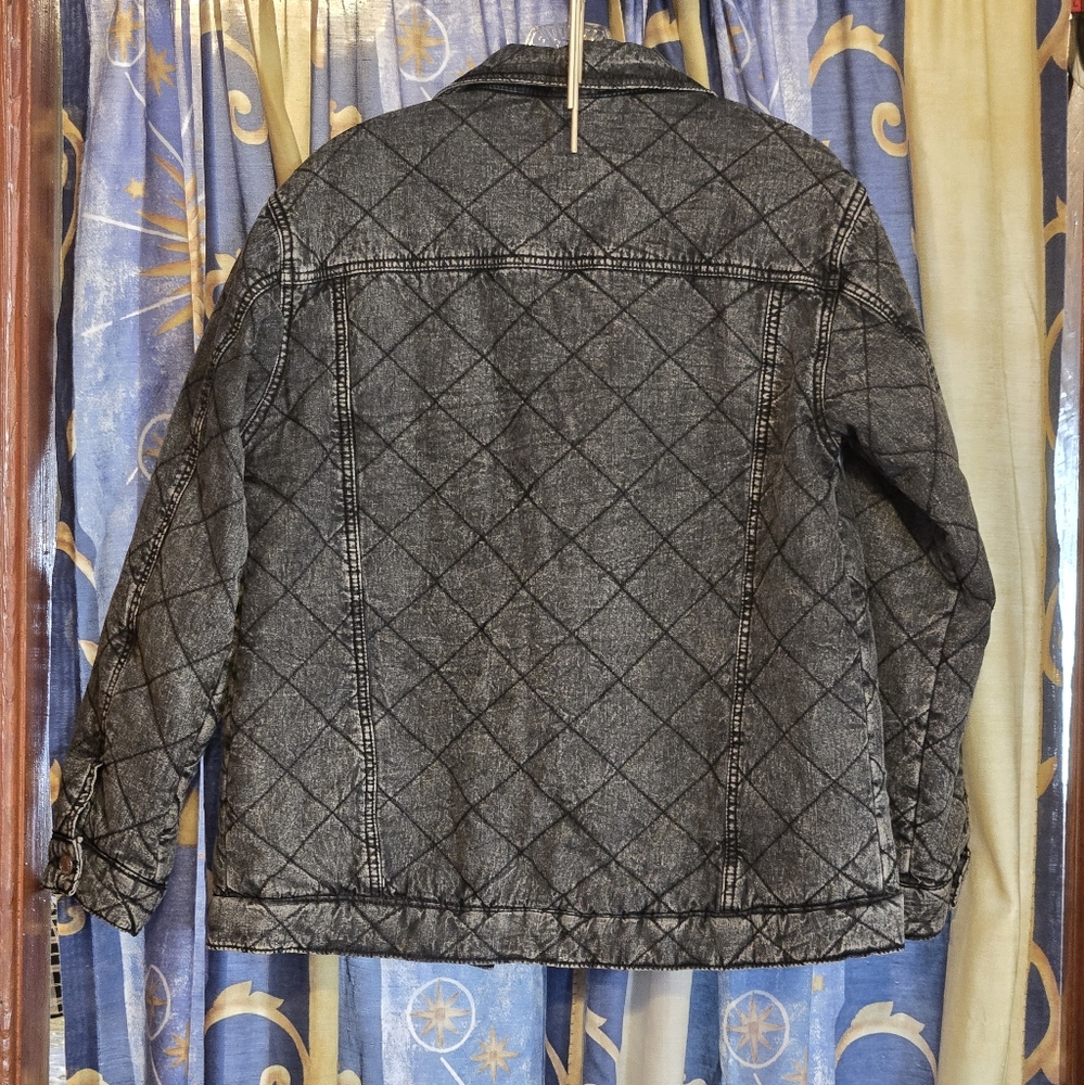 Elan Distressed Jacket Size Medium EUC - Picture 2 of 4